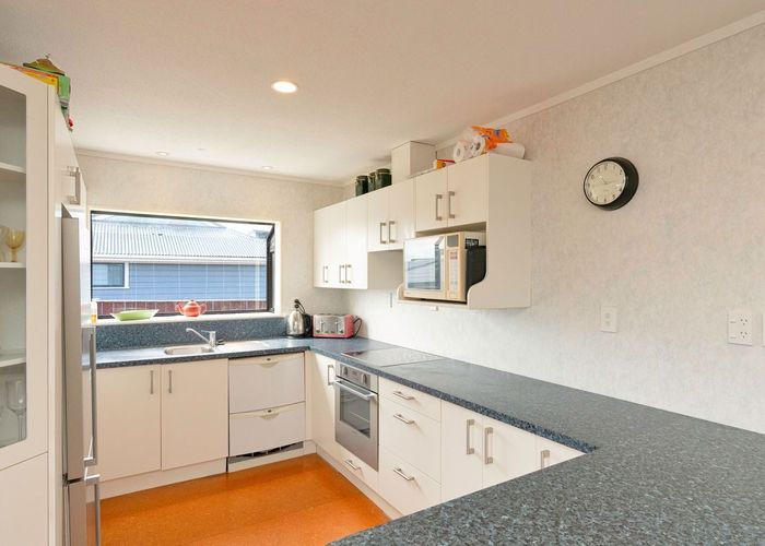  at 14 Matakane Street, Waitarere Beach, Horowhenua, Manawatu / Whanganui