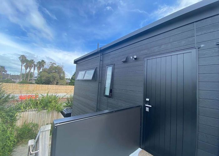  at 12/90 Swaffield Road, Papatoetoe, Manukau City, Auckland
