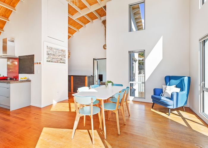  at 5 Cross Street, Karori, Wellington