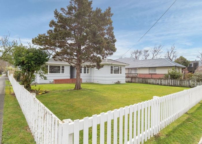  at 33 John Street, Trentham, Upper Hutt, Wellington