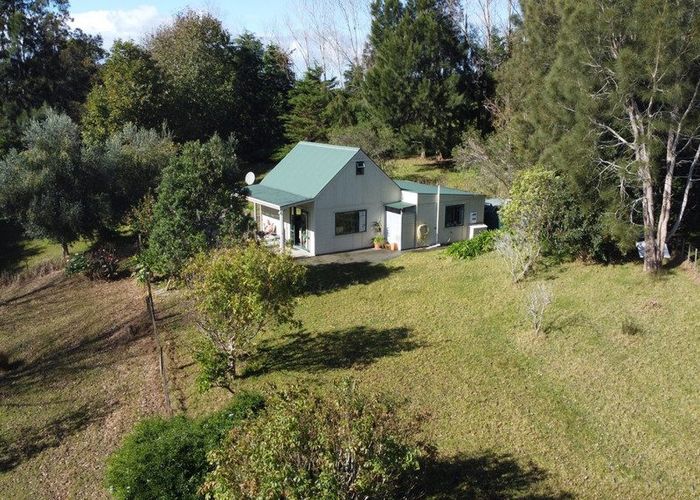  at 211 Tara Road, Kaiwaka