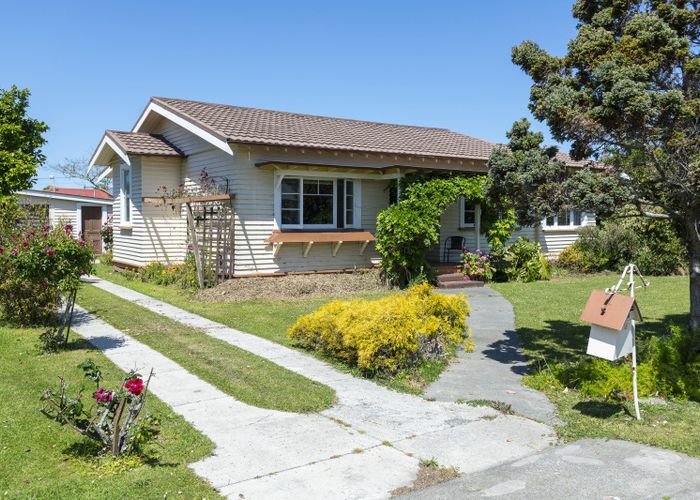  at 16 Clarence Street, Te Hapara, Gisborne