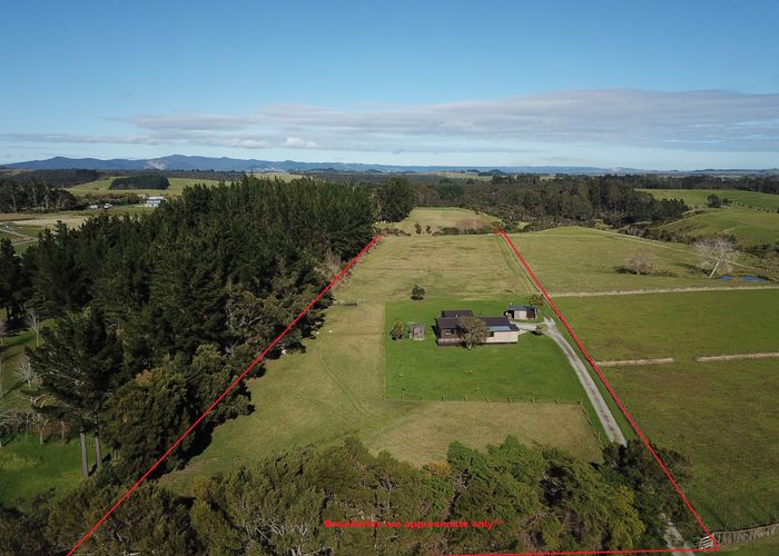  at 81 Pairatahi Road, Kaingaroa