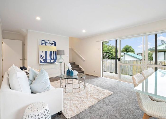  at 52A Commissariat Road, Mount Wellington, Auckland City, Auckland