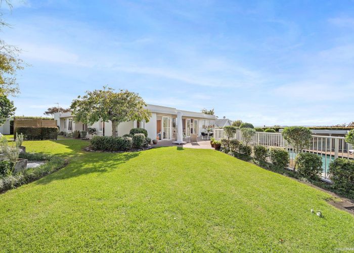  at 34 CAITHNESS PL, Farm Cove, Auckland