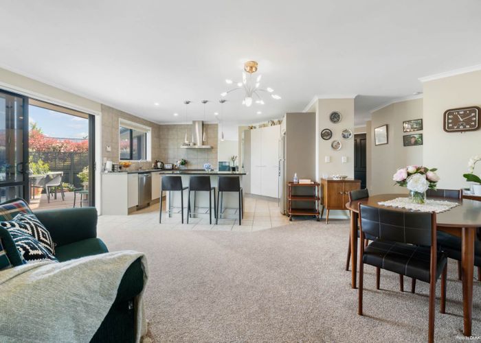  at 55 Parkhaven Drive, Rosehill, Papakura