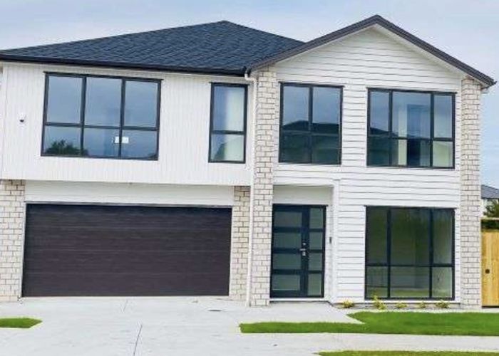  at 18 Hughs Way, Flat Bush, Auckland