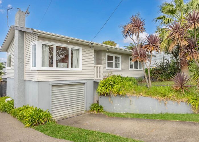  at 95 Stanley Road, Glenfield, North Shore City, Auckland