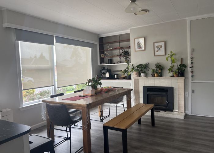  at 8 Russell Avenue, Allenton, Ashburton