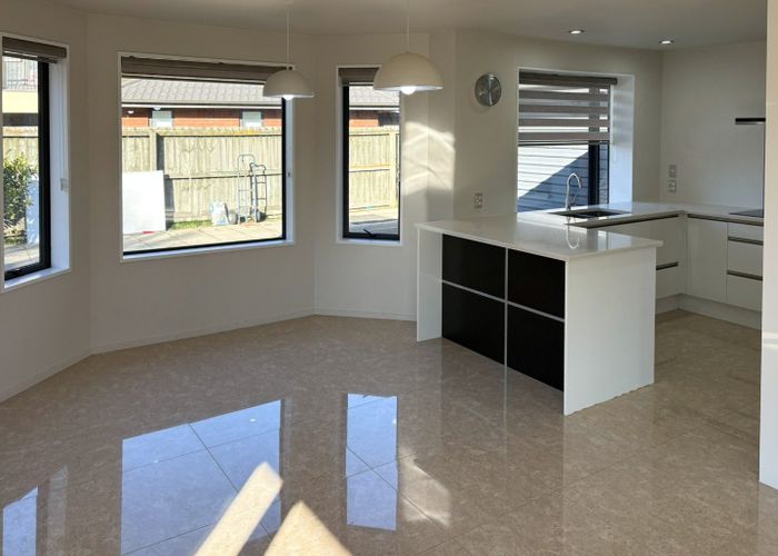  at 3 Bezar Green, Aidanfield, Christchurch City, Canterbury