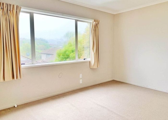  at 5 Ravine Lane, Albany, North Shore City, Auckland