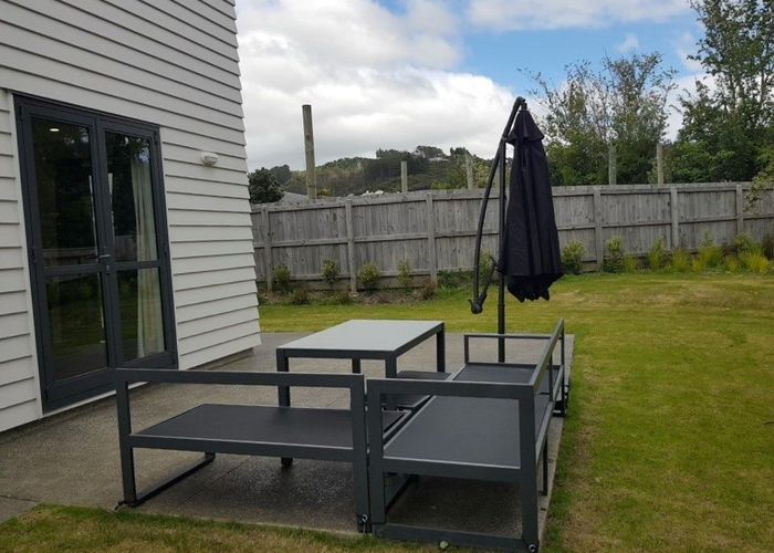  at 1E Breakwater Way, Whitby, Porirua, Wellington