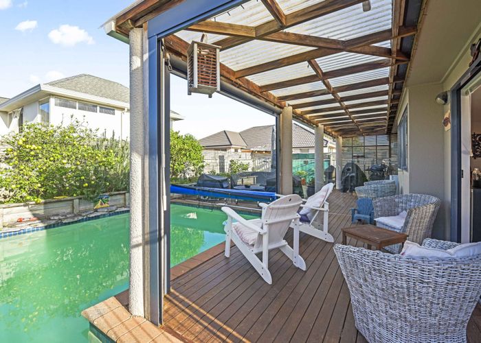  at 1/66 Browns Bay Road, Rothesay Bay, North Shore City, Auckland