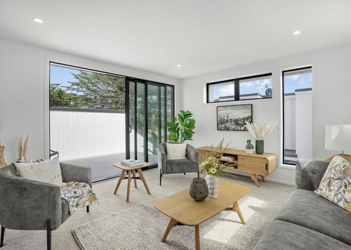  at 2/10 Pascoe Avenue , Paremata, Porirua, Wellington