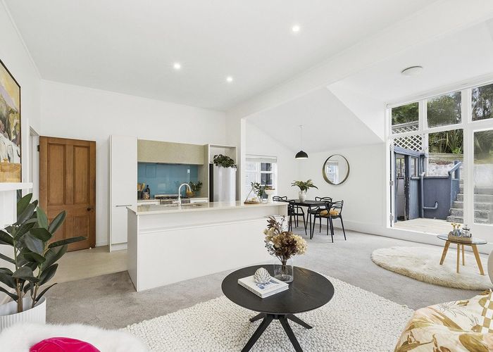  at 30 Cleveland Street, Brooklyn, Wellington, Wellington