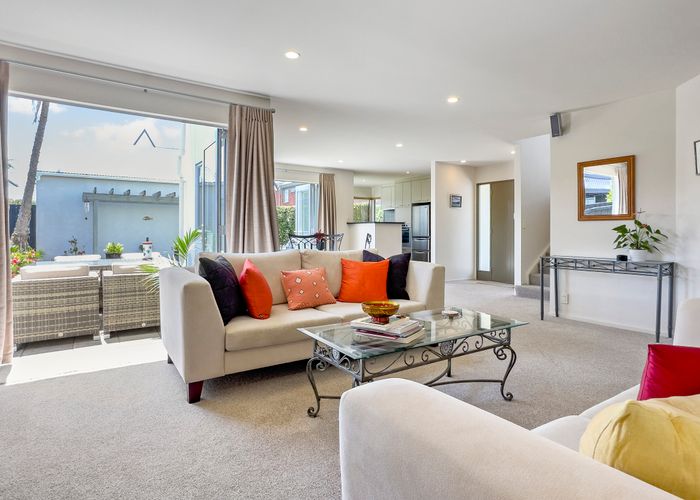  at 50A Takutai Avenue, Half Moon Bay, Auckland