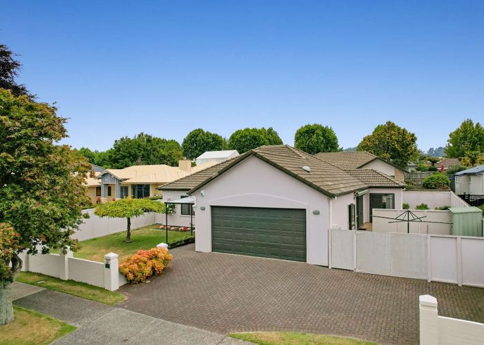  at 18 Devon Street, Glenholme, Rotorua, Bay Of Plenty