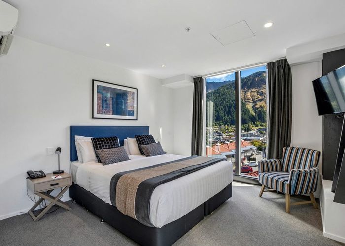  at 324 (Door 325), 18-24 Frankton Road, Town Centre, Queenstown-Lakes, Otago