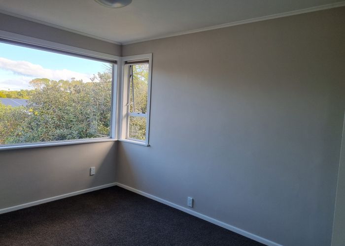  at 7 Crystal Ave, Glendene, Waitakere City, Auckland