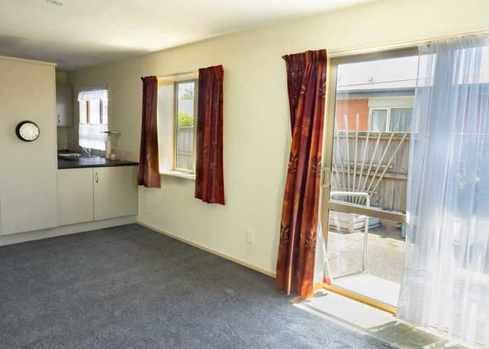  at 11/25 Tilford Street, Woolston, Christchurch City, Canterbury