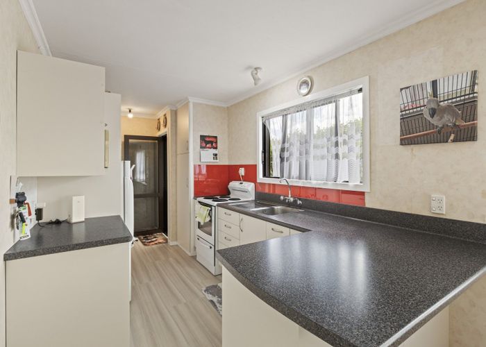  at 33 Karewa Street, Castlecliff, Whanganui, Manawatu / Whanganui