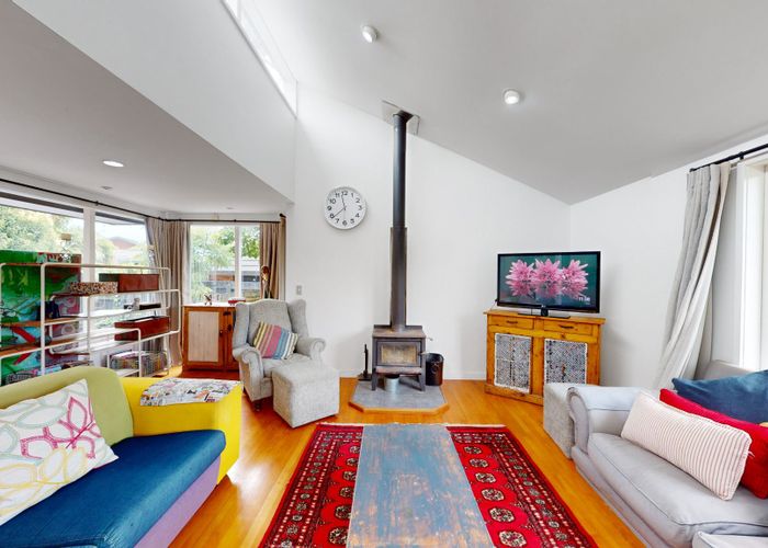  at 14 Cloverly Crescent, Campbells Bay, Auckland