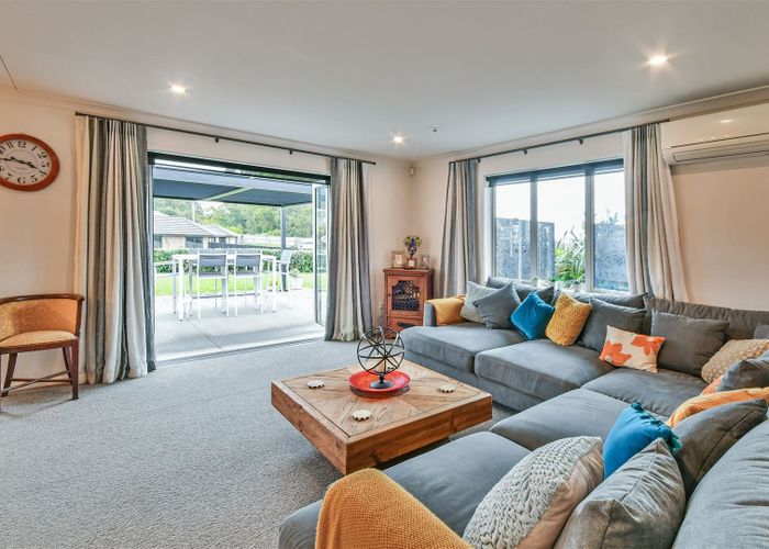 at 11 Pamela Christine Road, Patumahoe, Pukekohe