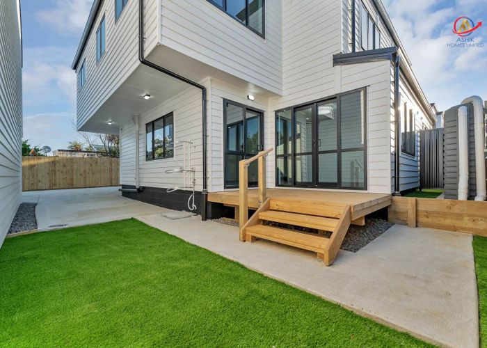  at 15C McKean Avenue, Manurewa, Manukau City, Auckland