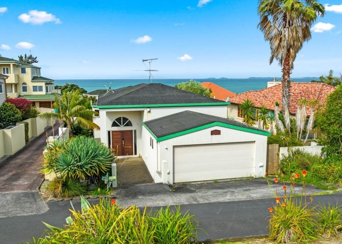 at 42 Sharon Road, Browns Bay, North Shore City, Auckland
