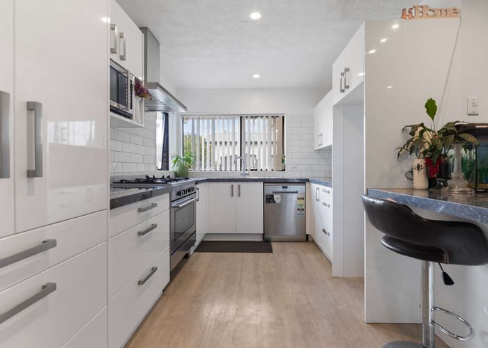  at 15 Elmslie Place, Owhata, Rotorua