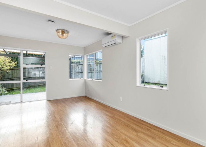  at 2/1759 Great North Road, Avondale, Auckland City, Auckland