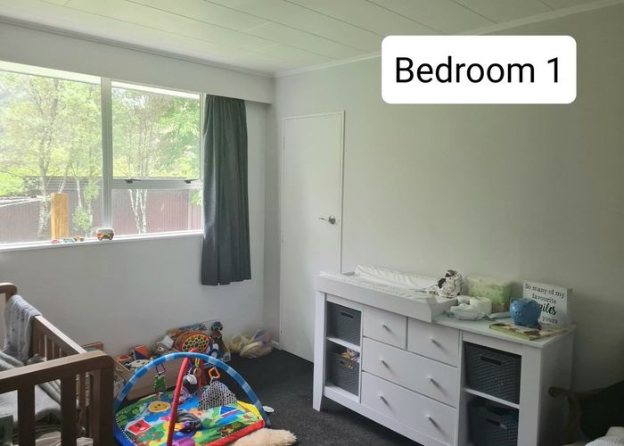 at 2/5B Gemstone Drive, Birchville, Upper Hutt, Wellington