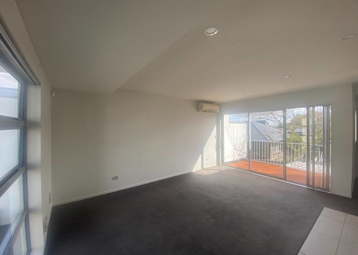  at 42d Devon Street, Sydenham, Christchurch City, Canterbury