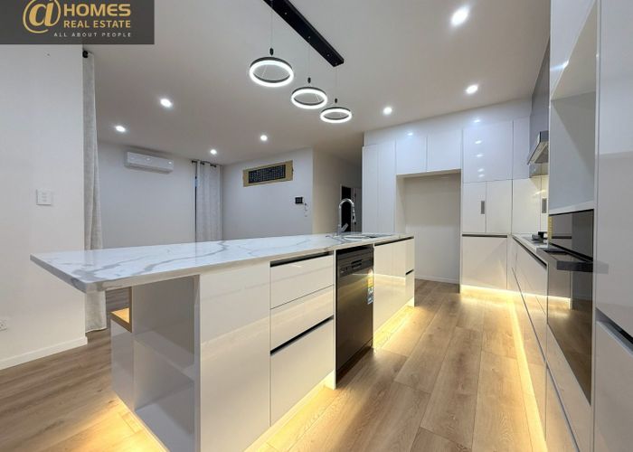  at 56A Hogarth Rise, West Harbour, Waitakere City, Auckland