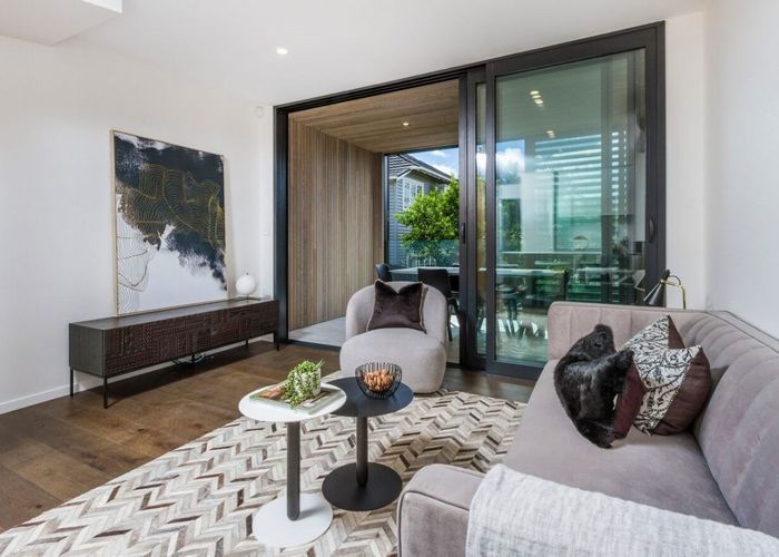  at 4/17 Lucerne Road, Remuera, Auckland