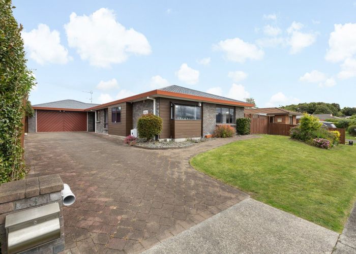  at 3 Minnie Place, Pukete, Hamilton