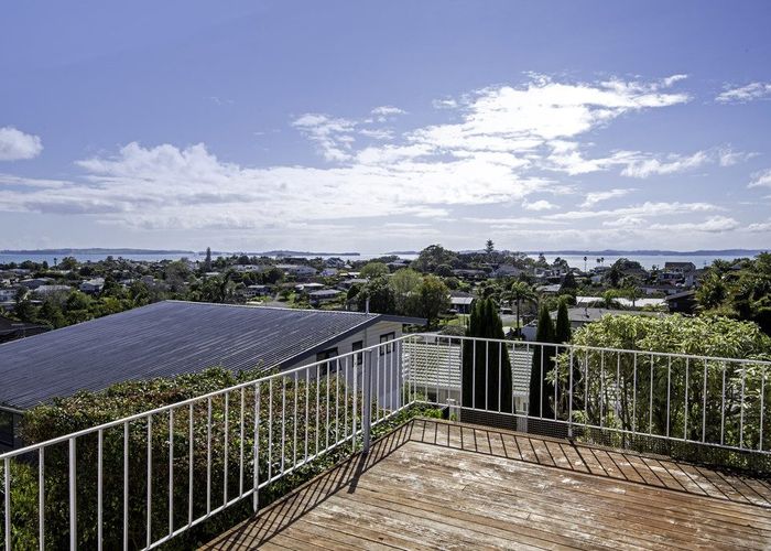 at 12 Copperfield Terrace, Mellons Bay, Manukau City, Auckland