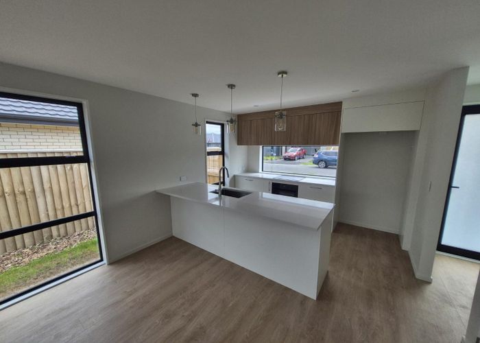  at 30 Harry Manship Crescent, Halswell, Christchurch City, Canterbury