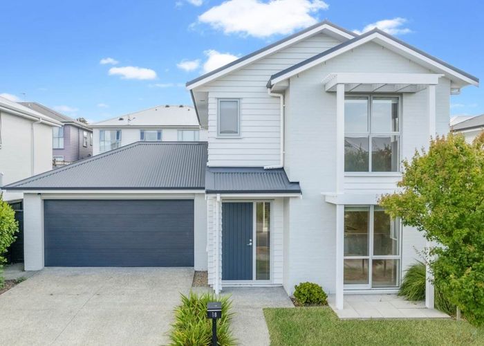  at 18 Samuel Cassidy Avenue, Swanson, Auckland
