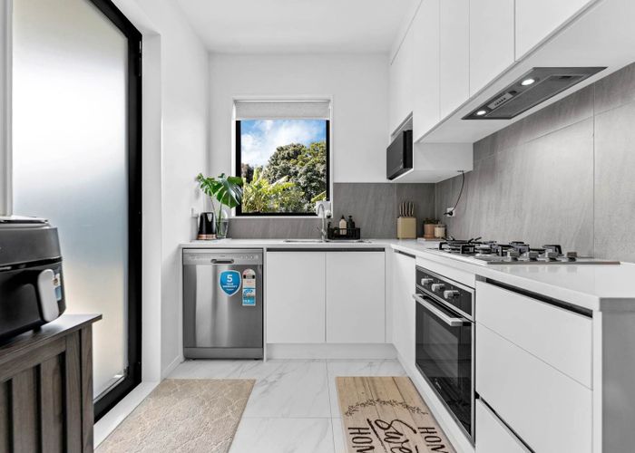  at 2F Fields Road, Manurewa, Manukau City, Auckland