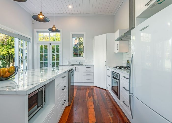  at 19 Alfred Street, Roslyn, Palmerston North, Manawatu / Whanganui