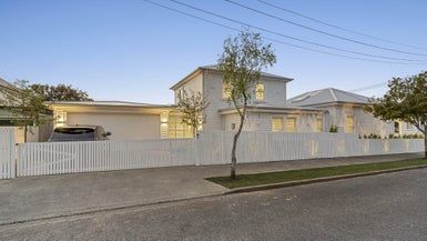  at 52 Rose Road, Grey Lynn, Auckland