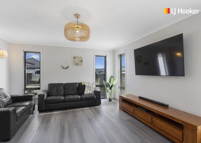  at 10 Neil Collins Lane, Mosgiel, Mosgiel