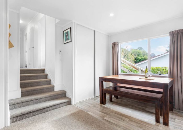  at 2/13 Aralia Road, Sunnynook, Auckland