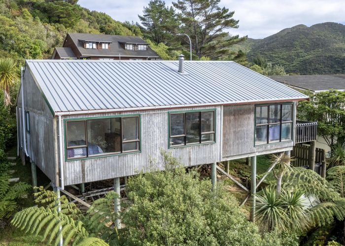  at 109 Allington Road, Karori, Wellington