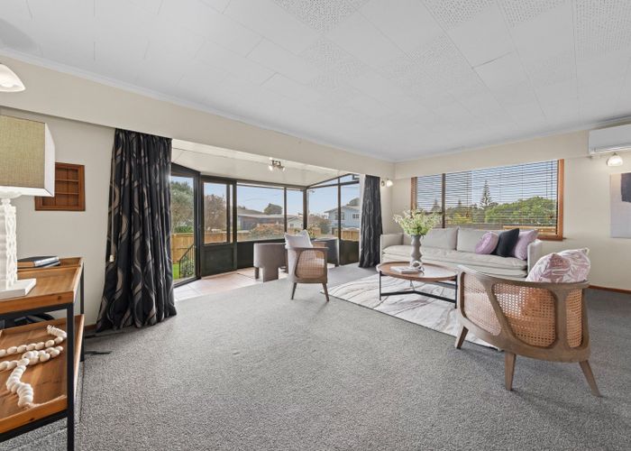 at 36 Wairau Road, Oakura