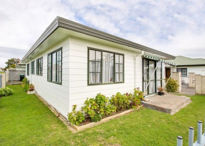  at 5/2A SPRIGGS CRES, GREENMEADOWS, NAPIER