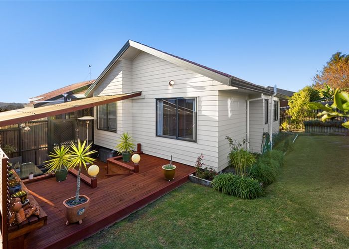  at 23 Gala Place, Henderson, Auckland