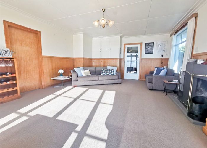  at 68 Rocks Highway, Riverton/Aparima