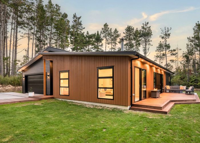  at 58 Crest Road, Akatarawa, Upper Hutt